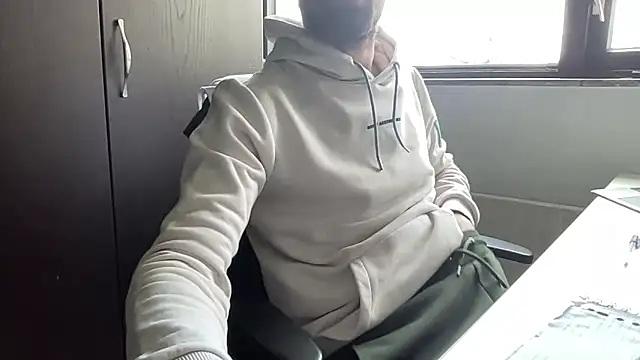 bullyboyy online show from 03.14.25