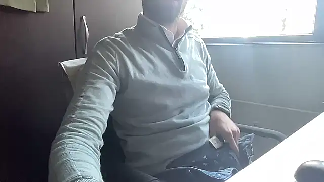 bullyboyy online show from 10.27.25