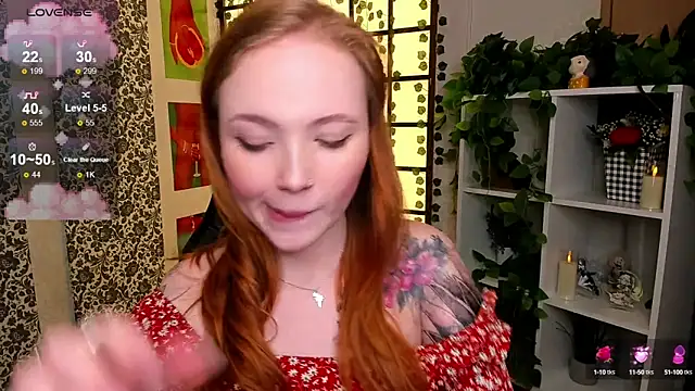 Snapshot of Maya_Light chatting on 03.07.25 Maya Light online show from 03.07.25