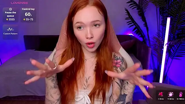 Maya Light online show from 03.11.26