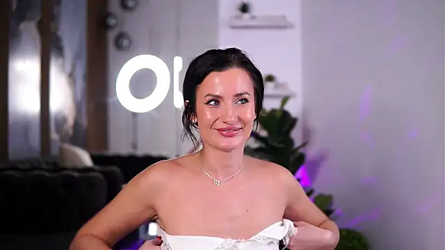 Flirtyy eve online show from 03.05.25