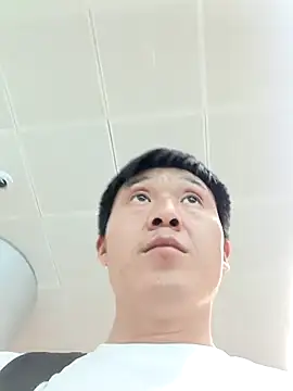 Snapshot of wadmma chatting on 10.14.25 wadmma online show from 10.14.25