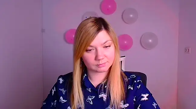 Lola moree online show from 02.17.25