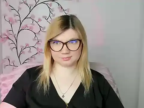 Lola moree online show from 03.30.26