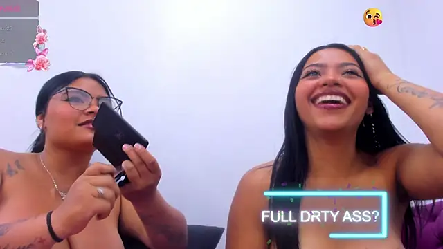 Snapshot of Valery-Saray-Full chatting on 02.04.25 Valery-Saray-Full online show from 02.04.25