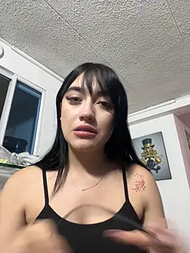 Snapshot of Melody_rousse_ chatting on 10.25.25 Melody rousse online show from 10.25.25