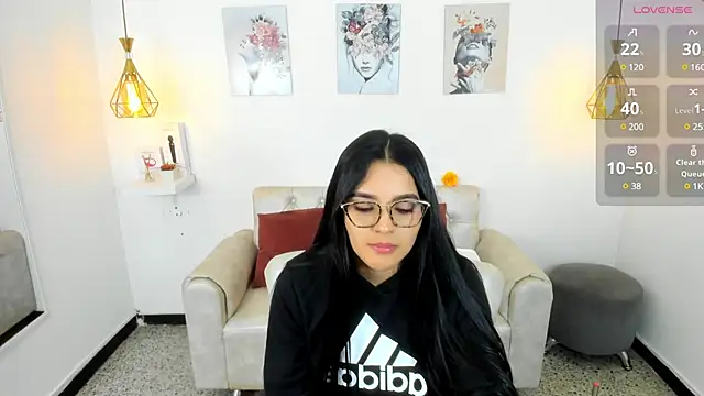 Hadley  online show from 02.06.25