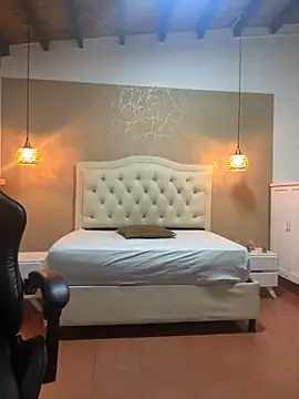 Hadley  online show from 09.14.25