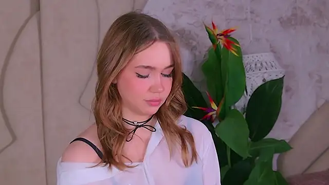 EvansLover online show from 10.18.25