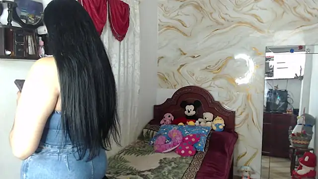 Snapshot of kendall_morry chatting on 10.26.25 kendall morry online show from 10.26.25