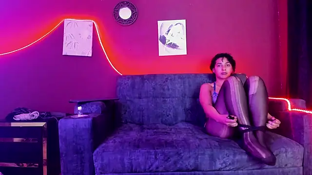 SOPHI WOLFF online show from 03.06.25