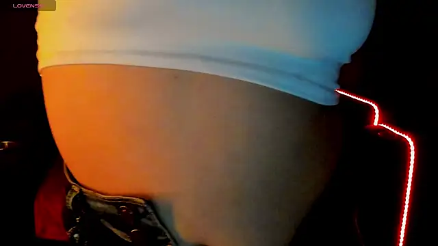 SOPHI WOLFF online show from 03.15.25