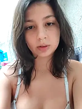 Maiden-Hot online show from 02.17.26