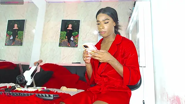 k stormi  online show from 04.15.26