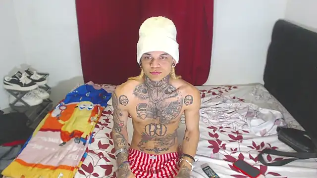 hot man05 online show from 02.11.25