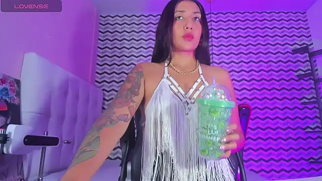 CALANTHELOVE1 online show from 03.14.25