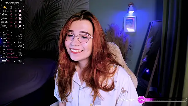 Snapshot of Anncouette_ chatting on 10.24.25 Anncouette online show from 10.24.25