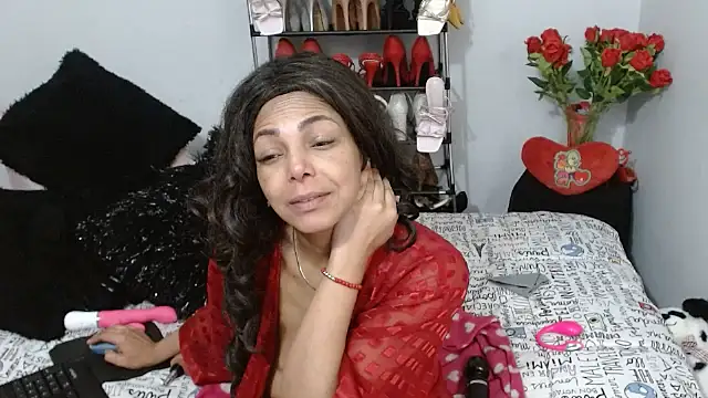 Lunasquirt1985 online show from 02.09.26