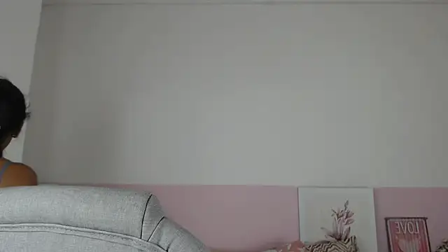 Snapshot of brendathompson_ chatting on 02.11.25 brendathompson online show from 02.11.25