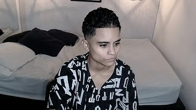 Liiamthompson online show from 03.07.25