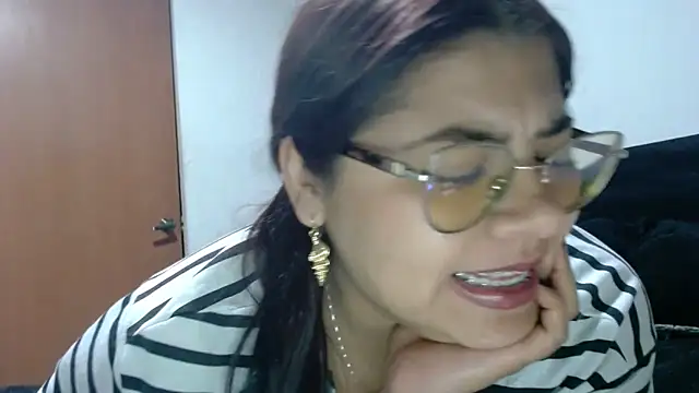 viccky vick online show from 02.14.26