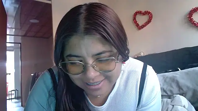 Snapshot of viccky_vick chatting on 03.14.26 viccky vick online show from 03.14.26