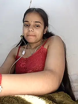 Snapshot of RAYI_123 chatting on 02.13.25 RAYI 123 online show from 02.13.25