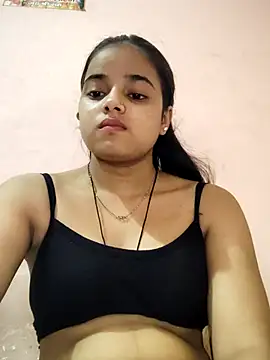 Snapshot of RAYI_123 chatting on 09.13.25 RAYI 123 online show from 09.13.25