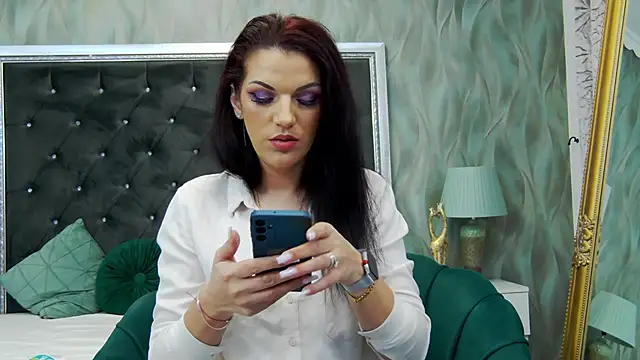 LissaAnn online show from 03.11.25