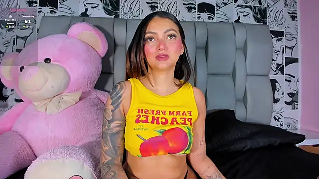 LucyRosse online show from 12.02.25