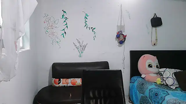 alexandraluv online show from 10.22.25