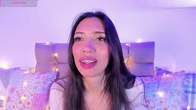 Miss veronicaa2 online show from 02.06.25