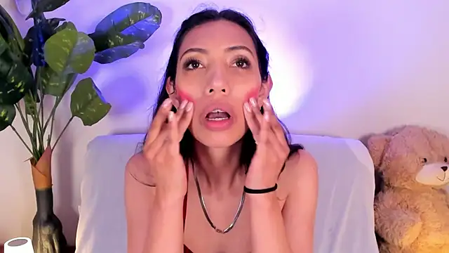 Snapshot of Miss_veronicaa2 chatting on 04.22.26 Miss veronicaa2 online show from 04.22.26