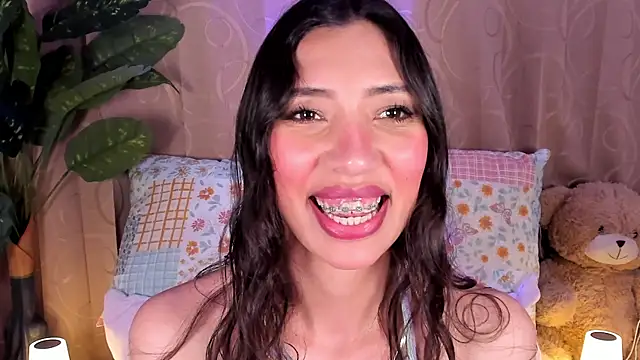 Snapshot of Miss_veronicaa2 chatting on 07.22.26 Miss veronicaa2 online show from 07.22.26