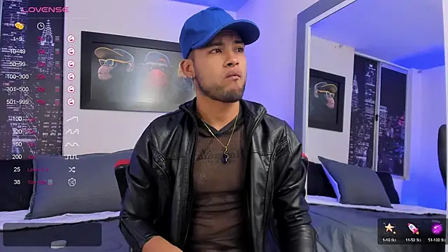 Snapshot of Max_Conor1 chatting on 02.06.25 Max Conor1 online show from 02.06.25