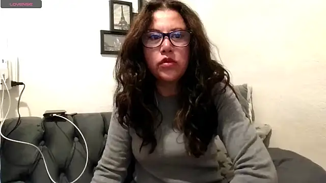 MirandaLatinaLovely online show from 11.15.25