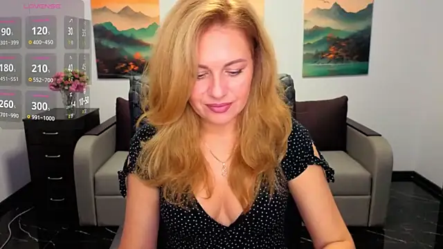 Snapshot of Mira_Whites chatting on 10.29.25 Mira Whites online show from 10.29.25