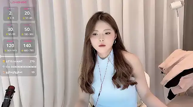 SylviaLing2007 online show from 02.10.25