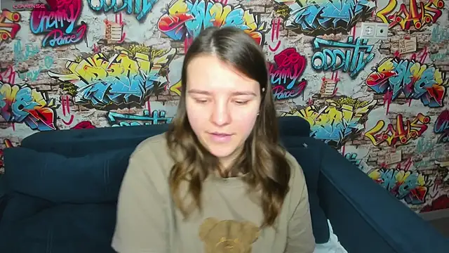 Snapshot of Jenny_Jimmy chatting on 04.06.26 Jenny Jimmy online show from 04.06.26