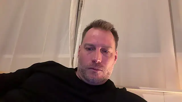 Snapshot of Christian87xxx chatting on 02.07.26 Christian87xxx online show from 02.07.26