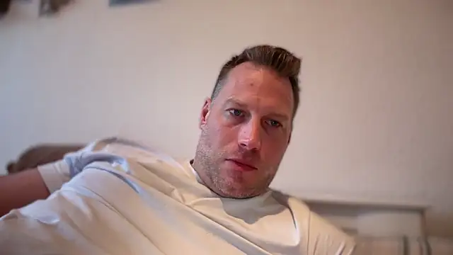 Christian87xxx online show from 04.14.26