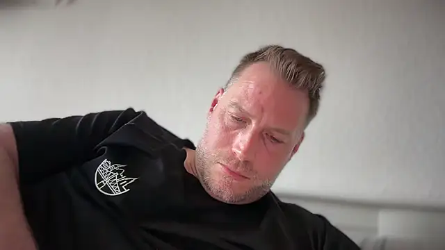 Christian87xxx online show from 04.18.26