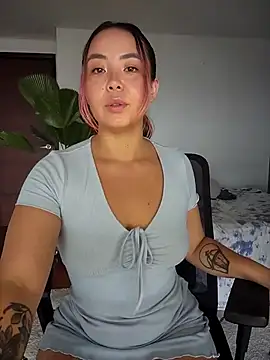 RenEnvy online show from 03.15.25