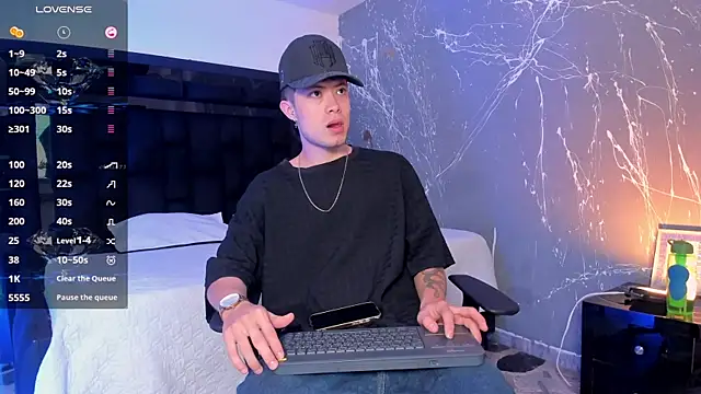 marcuscollins1  online show from 10.25.25