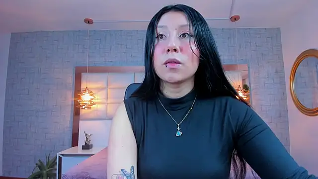 Snapshot of Nohemi_louse chatting on 07.19.26 Nohemi louse online show from 07.19.26