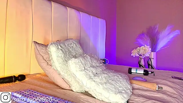 sara lopee1 online show from 03.15.25