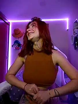 Snapshot of chloe_rockss_ chatting on 03.18.25 chloe rockss online show from 03.18.25