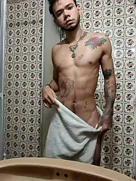 Niick01  online show from 02.14.25