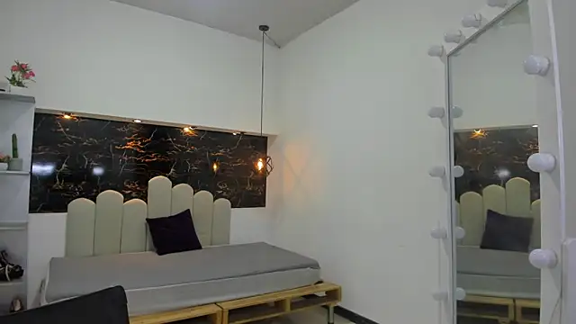 Annyrosee online show from 10.22.25