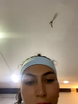 allicemackenzie online show from 11.17.25